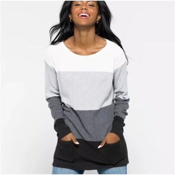 Vince Camuto Waffle Stitched Colorblocked Sweater Womens Large White Grey Black - Picture 13 of 13